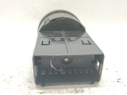 Headlight switch VW PASSAT B5 (3B2) 1.9 TDI | BP36567184I24 - Image 3