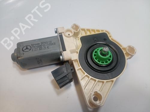 Left rear window motor MERCEDES-BENZ S-CLASS (W221, V221) S 320 CDI (221.022, 221.122) | BP15106993E23 