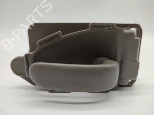 Højre bagtil invendig håndtag CITROËN XSARA PICASSO (N68) 1.6 (95 hp) 13448296
