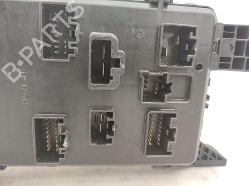 Fuse box FORD MONDEO III Saloon (B4Y) 2.0 16V TDDi / TDCi | BP30090335E1 
