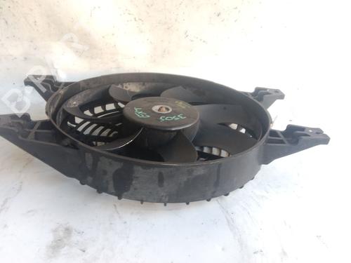 Radiator fan KIA CARENS I MPV (FC, FJ) 2.0 CRDi | BP31060744M35 