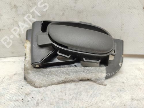 Used Front left interior door handle PEUGEOT 206 Hatchback (2A/C) 1.4 i (75 hp) 23129795
