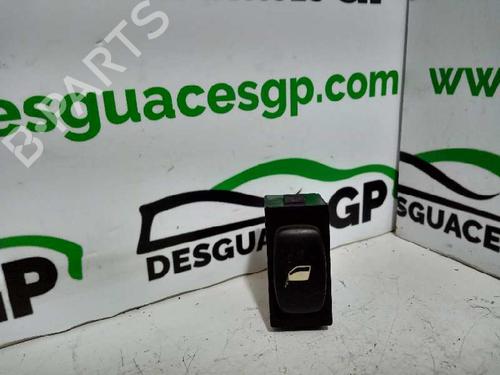 Used Right rear window switch PEUGEOT 307 (3A/C) 1.6 HDi (90 hp) 7145946