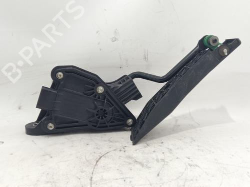 Pedal Pedal HONDA CIVIC VIII Hatchback (FN, FK) 1.4 (FK1) (83 hp) 37605902 37605902