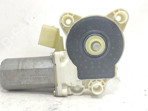 Used Right front window motor Right front window motor MERCEDES-BENZ E-CLASS (W211) E 320 CDI (211.026) (204 hp) 7150768 7150768
