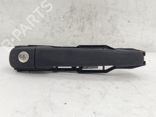 Used Front left exterior door handle MERCEDES-BENZ M-CLASS (W163) ML 270 CDI (163.113) (163 hp) 26398996