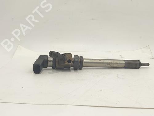 Inyector PEUGEOT 407 (6D_) 2.0 HDi 135 (6DRHRH, 6DRHRE, 6DRHRG, 6DRHRJ) (136 hp) 31130558