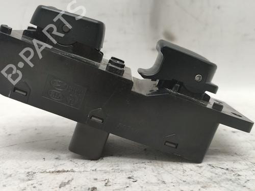 Right front window switch HYUNDAI SONATA V (NF) 2.0 CRDi | BP26741133I26 