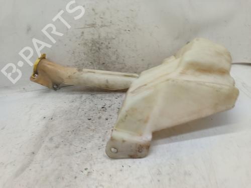 Windscreen washer tank JEEP GRAND CHEROKEE II (WJ, WG) 3.1 TD 4x4 | BP25921605C113 