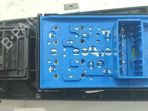 Left front window switch FIAT GRANDE PUNTO (199_) 1.4 16V (199BXG1B, 199AXG1B) | BP37183837I27 - Image 5