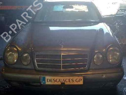 Right front window switch MERCEDES-BENZ E-CLASS (W210) E 300 Turbo-D (210.025) | BP7140162I26 - Image 4