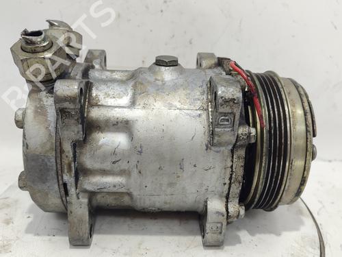 Used AC compressor RENAULT 21 (B48_) 2.1 D (B480) (69 hp) 18866168