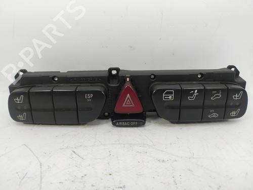 Used Switch MERCEDES-BENZ C-CLASS (W203) [2000-2007]  10511911