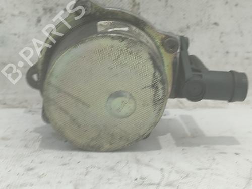 Pompe à vide RENAULT LAGUNA II (BG0/1_) 1.9 dCi (BG08, BG0G) (120 hp) 24892818