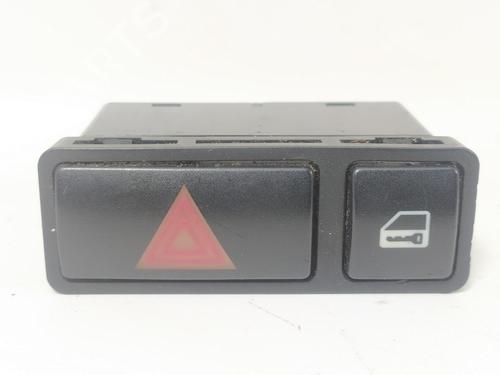 Used Warning switch BMW X5 (E53) 4.4 i (286 hp) 13657429