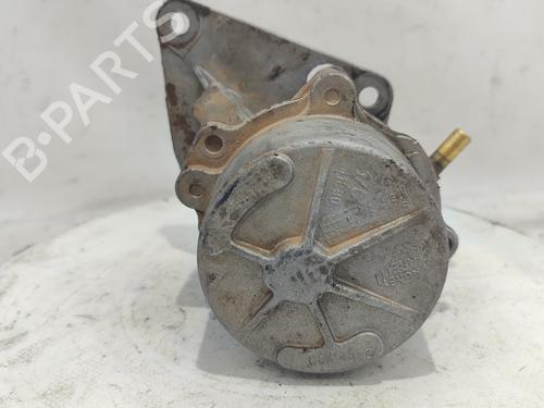 Used Vacuum pump CITROËN XSARA (N1) 1.9 D (68 hp) 19486552