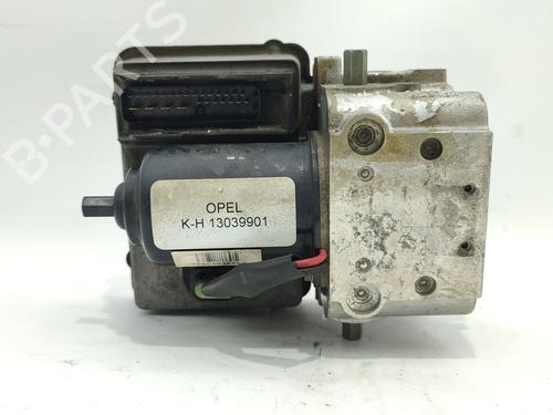Used ABS pump OPEL VECTRA B (J96) 1.6 i 16V (F19) (100 hp) 29208239