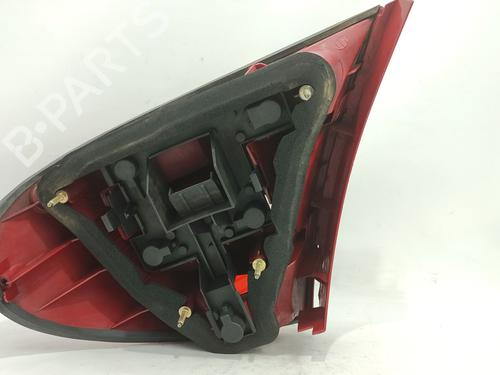 Left taillight FORD MONDEO II (BAP)  | BP29262115C34 