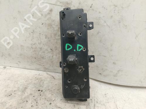Used Right rear window switch JEEP GRAND CHEROKEE II (WJ, WG) 3.1 TD 4x4 (140 hp) 25927197