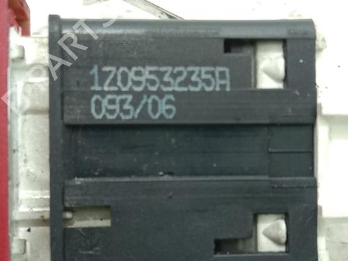 Warning switch SKODA OCTAVIA II (1Z3) 1.9 TDI | BP36324844I22 - Image 3