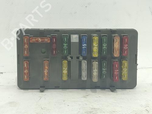Used Fuse box Fuse box 31623162 31623162