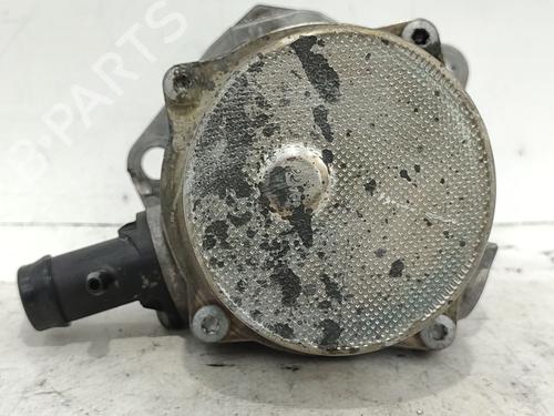 Used Vacuum pump NISSAN NV200 Van 1.5 dCi 85 (M20, M20N, M20M) (86 hp) 33053941