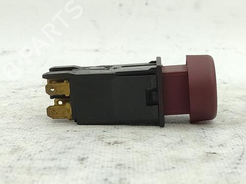 Bouton de warning PEUGEOT 106 II (1A_, 1C_) 1.1 i | BP29921113I22