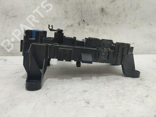 Fuse box SUZUKI GRAND VITARA II (JT, TE, TD) 1.9 DDiS All-wheel Drive (JT419, TD44, JB419WD, JB419XD,... | BP27208835E1