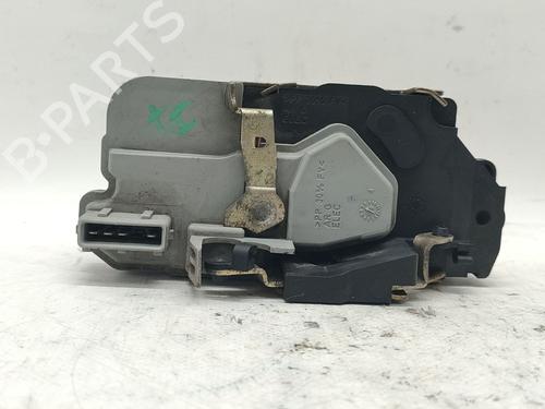 Used Rear left lock PEUGEOT 206 Hatchback (2A/C) 1.4 i (75 hp) 30810114
