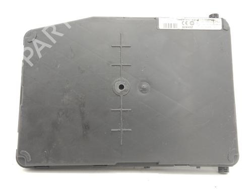 fuse-box-renault-scenic-ii-jm01_-2003-2004-2005-2006-2007-2008-2009-2010-33814246 main image