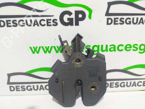 Used Hood lock VOLVO S80 I (184) 2.4 (170 hp) 8779104
