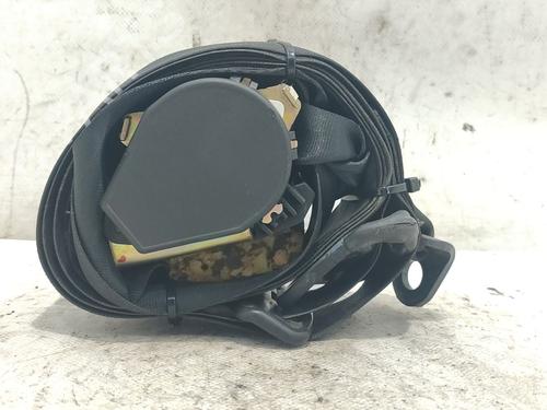 Used Front left seatbelt PEUGEOT PARTNER Box Body/MPV (5_, G_) 1.9 D (69 hp) 27618537