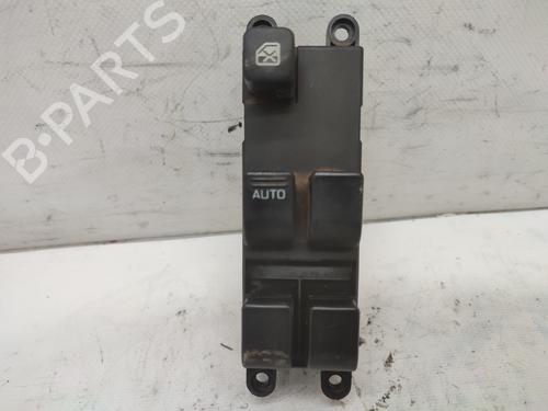 Used Left front window switch NISSAN PRIMERA (P11) [1996-2001]  18014609