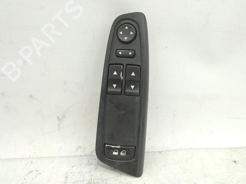 Used Left front window switch Left front window switch FIAT STILO (192_) 1.9 JTD (192_XE1A) (115 hp) 40086625 40086625