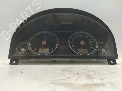 Used Instrument cluster FORD MONDEO III (B5Y) 1.8 16V (125 hp) 31862264