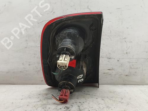 Right taillight LAND ROVER FREELANDER I (L314) 2.0 DI 4x4 | BP17838960C35 