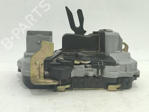 Used Front right lock CITROËN XSARA (N1) 1.9 TD (90 hp) 31585288