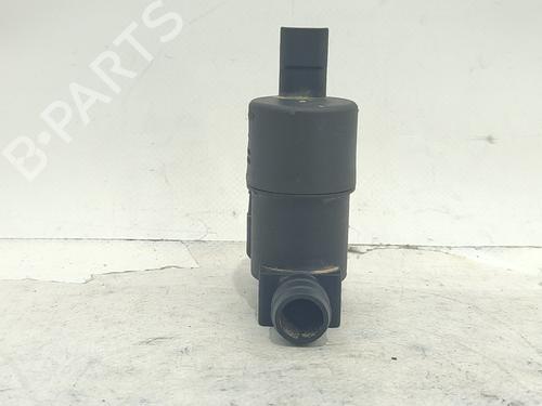 Used Washer pump Washer pump CITROËN C3 I (FC_, FN_) 1.4 i (73 hp) 32703365 32703365