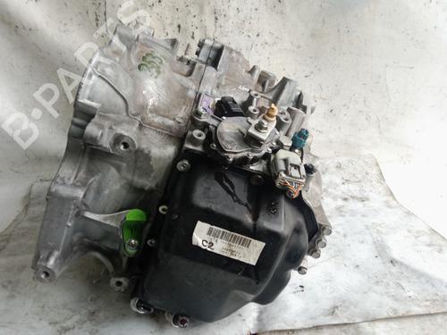 Used Gearbox CHEVROLET CAPTIVA (C100, C140) 2.0 D 4WD (150 hp) 31149549