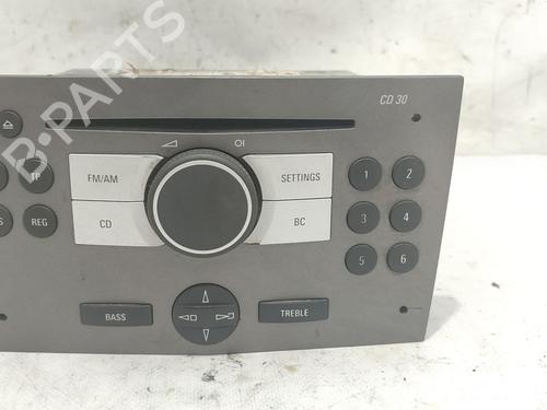 Used Radio OPEL ASTRA H (A04) 1.7 CDTI (L48) (100 hp) 26191207
