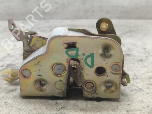 Used Front right lock NISSAN PATROL III/2 Station Wagon (W260) [1988-1998]  17921900