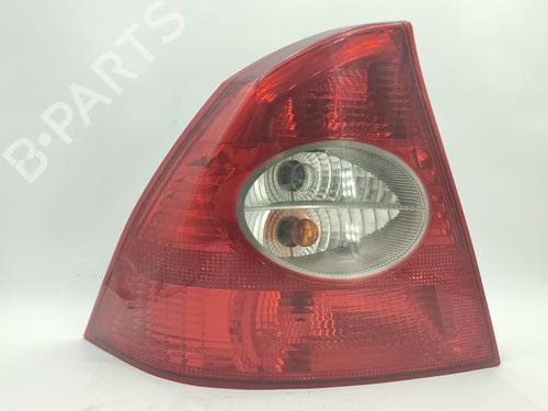 Used Left taillight FORD FOCUS II (DA_, HCP, DP) 1.6 TDCi (109 hp) 31060677
