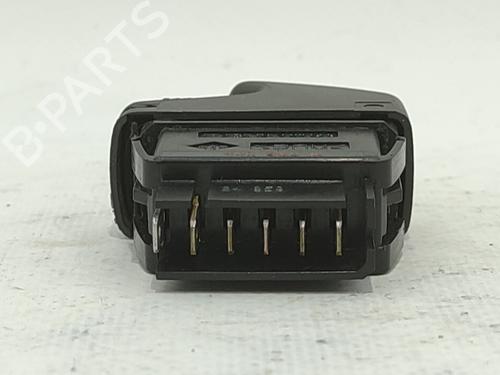 Pulsantiera anteriore destra RENAULT SCÉNIC I MPV (JA0/1_, FA0_) 1.9 dCi (JA05, JA1F) | BP29262151I26 
