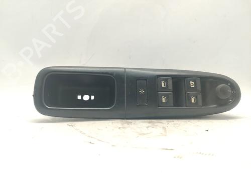 Used Left front window switch PEUGEOT 406 (8B) 2.0 HDI 110 (109 hp) 31855024