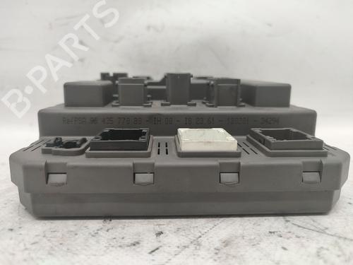 Fuse box PEUGEOT 607 (9D, 9U) 2.2 HDi | BP27156521E1 