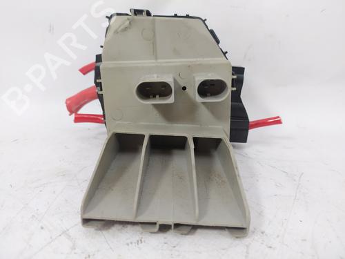 Used Fuse box MERCEDES-BENZ S-CLASS (W221, V221) S 320 CDI (221.022, 221.122) (235 hp) 11357612