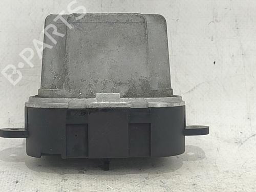 Used Heater resistor Heater resistor ALFA ROMEO 147 (937_) 1.6 16V T.SPARK ECO (937.AXA1A, 937.BXA1A) (105 hp) 35789130 35789130