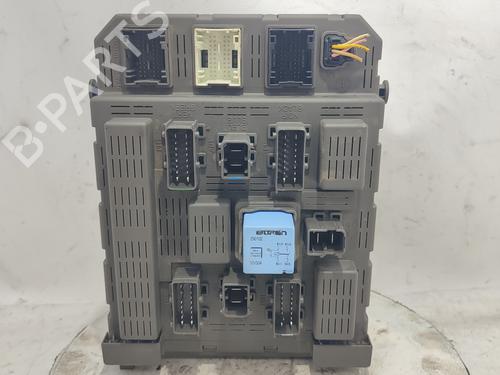 Used Fuse box PEUGEOT 607 (9D, 9U) [2000-2025]  19707401