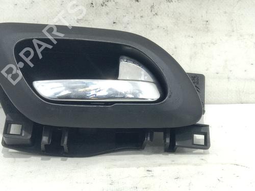 Used Front right interior door handle PEUGEOT 5008 II (MC_, MJ_, MR_, M4_) 1.6 BlueHDi 115 (MCBHXH, MCBHXW) (116 hp) 26884502