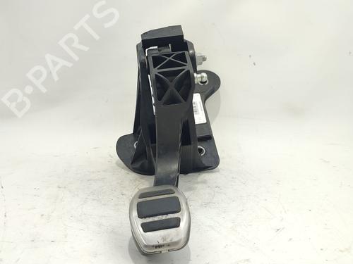 Andre Andre OPEL CORSA F (P2JO) 1.5 (68) (102 hp) 37607612 37607612